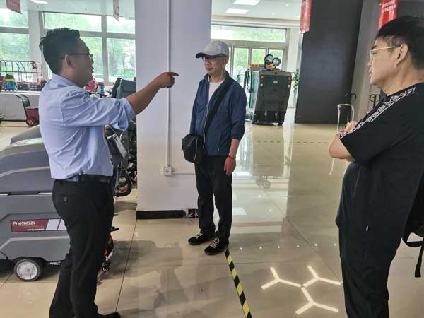 寒潮來襲！揚子清潔設備維護保養方式方法