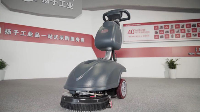 商用地板洗地機：手推式的驚人優勢