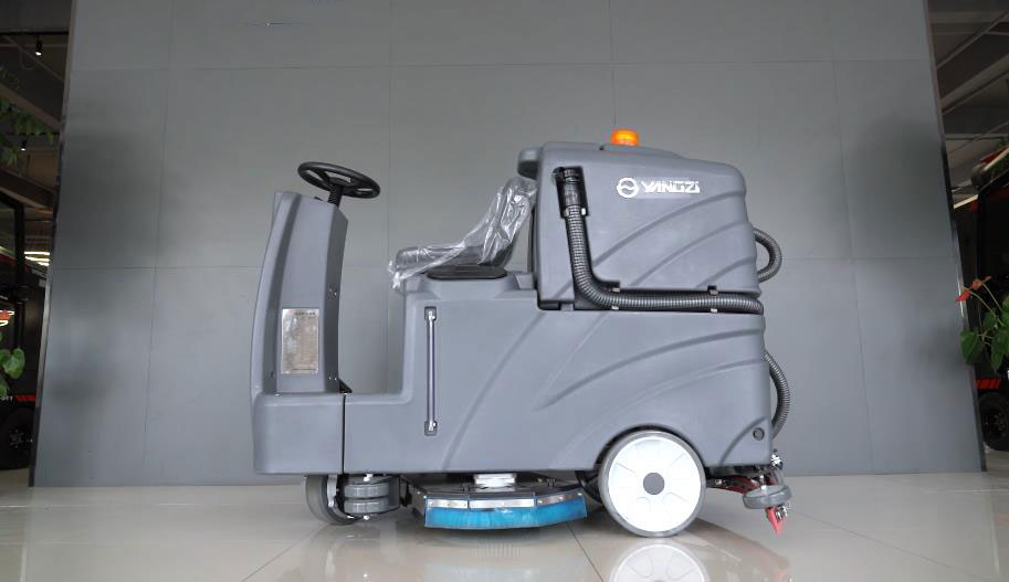 酒店自動洗地機如何保養