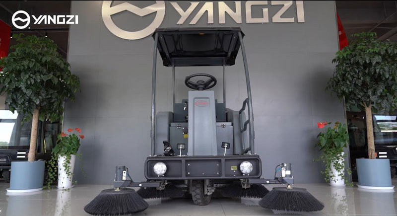 用于停車場的工業清掃車