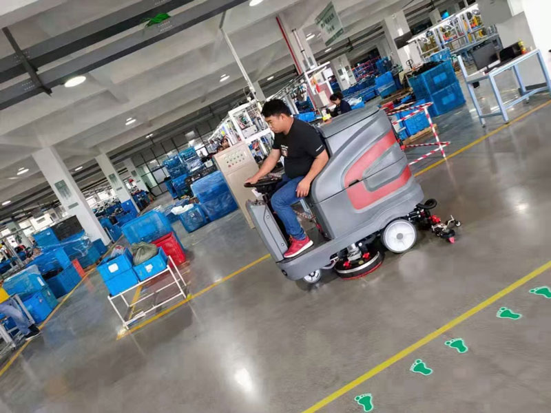 手推式洗地機、駕駛式洗地機好用嗎