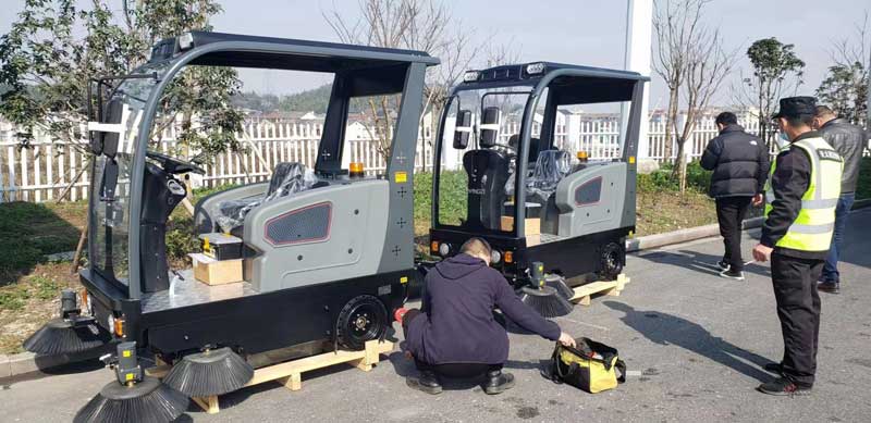 常見的工業掃地機問題