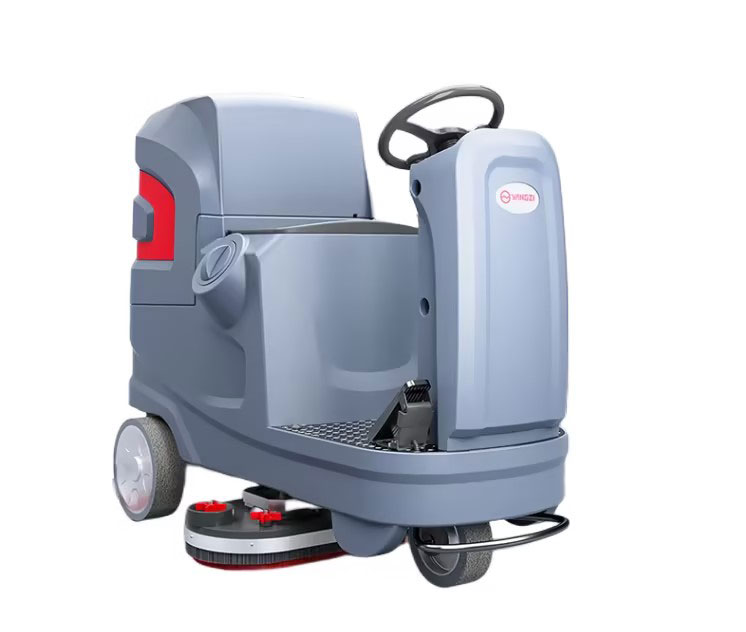 駕駛式洗地機與手推式洗地機：哪種最適合您的設施